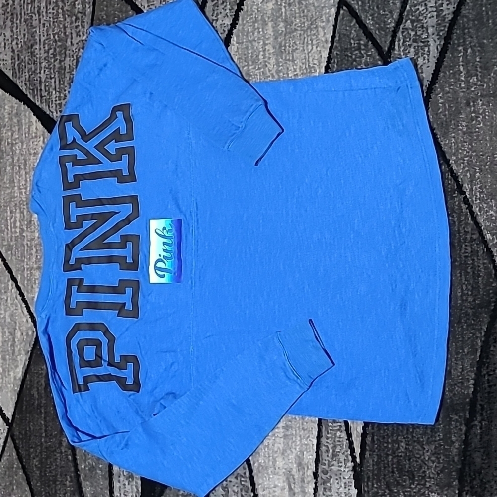 VS PINK 2015 Campus Crew-Neck Dog Logo Shirt Price Firm
